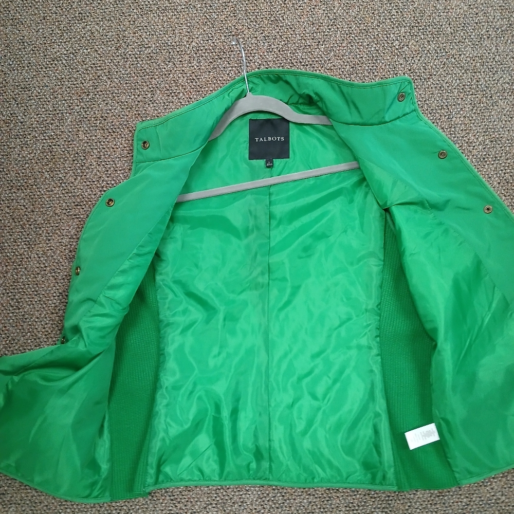 Talbots Sz Lg Quilted Puffer Vest, Like NEW!! - Picture 3 of 7